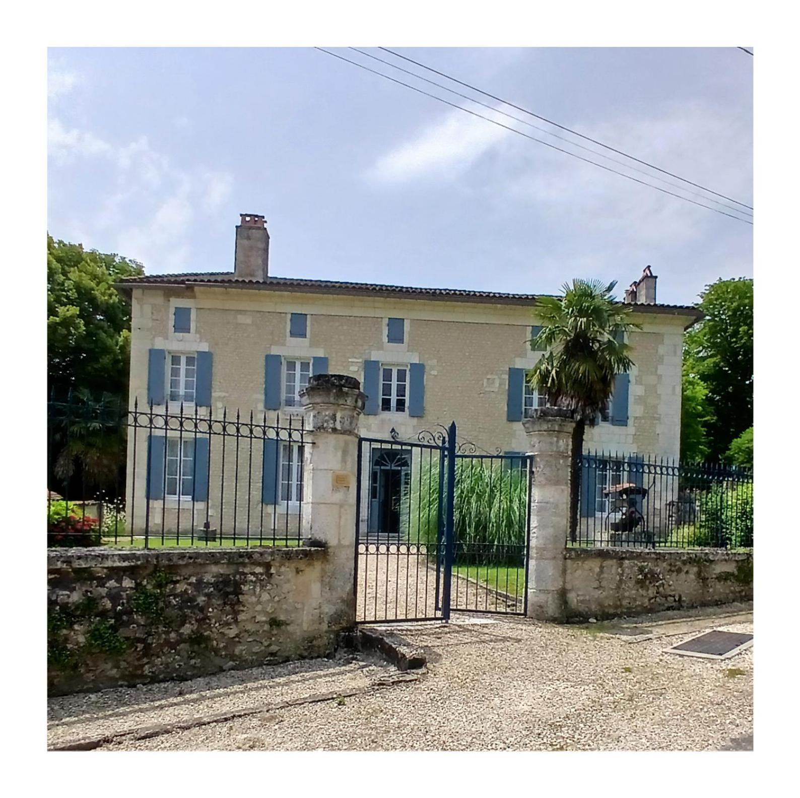 Montboyer Langlade Estate 빌라 외부 사진